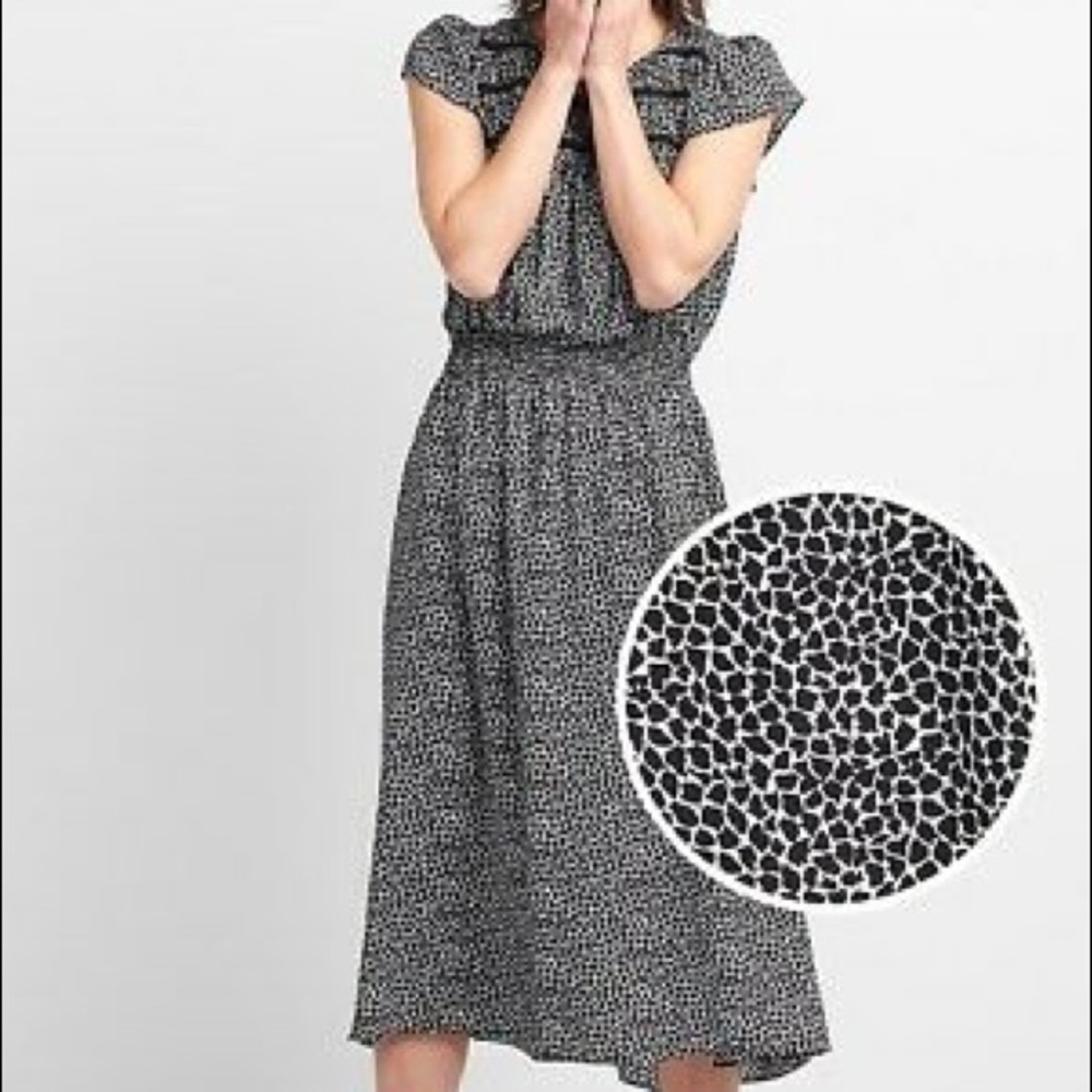 GAP Midi Smock Waist Dress - Size Small